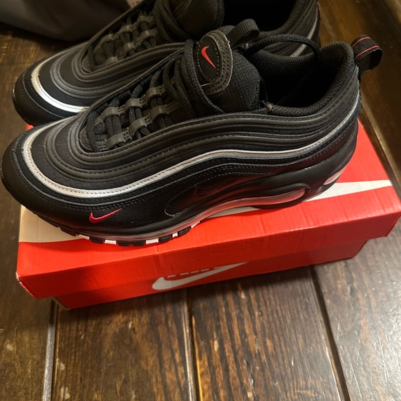 Nike Air Max - Picture 4 of 6